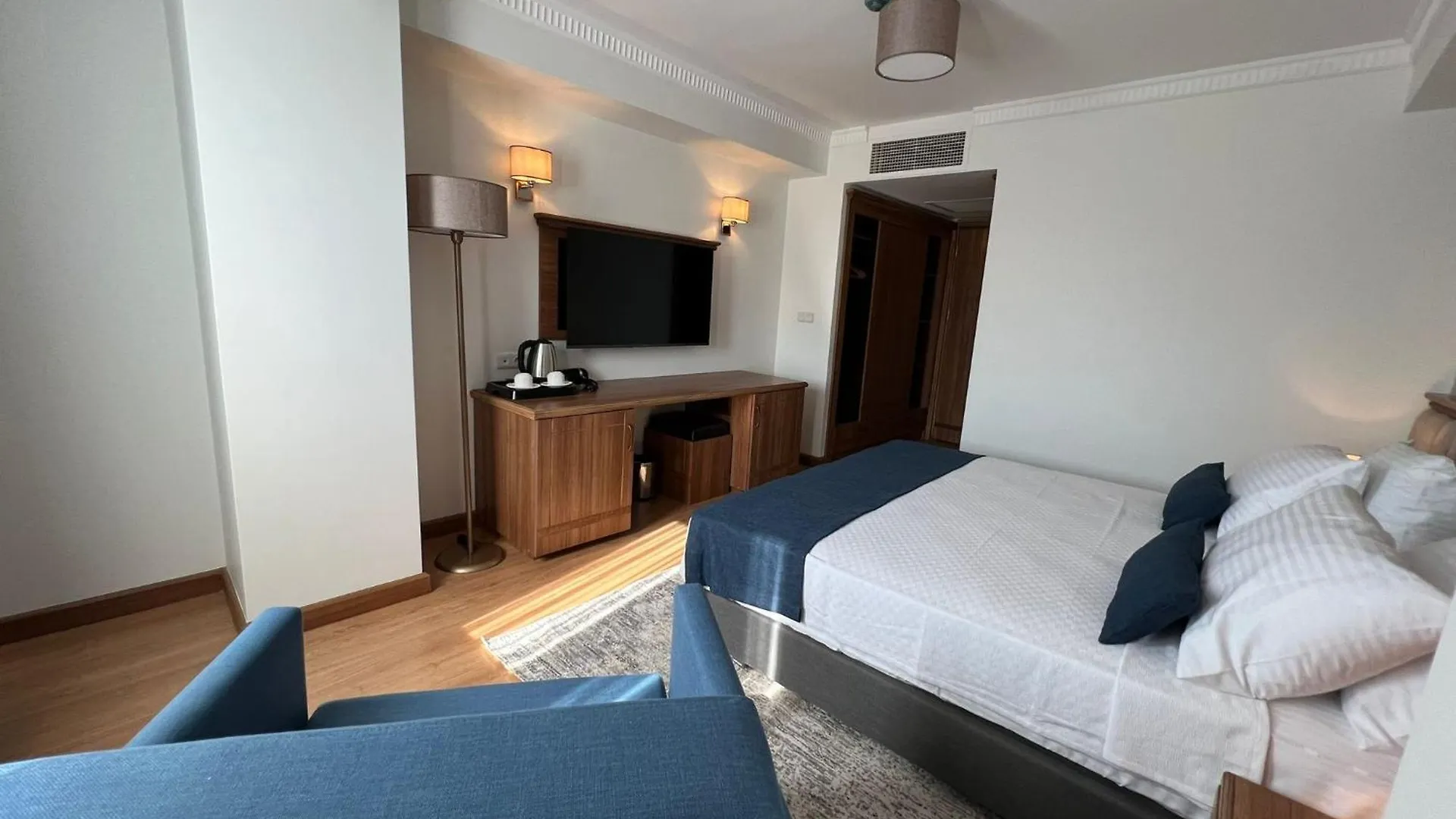 Istanblu Hotel&Spa Izmir 4*,  Turkey